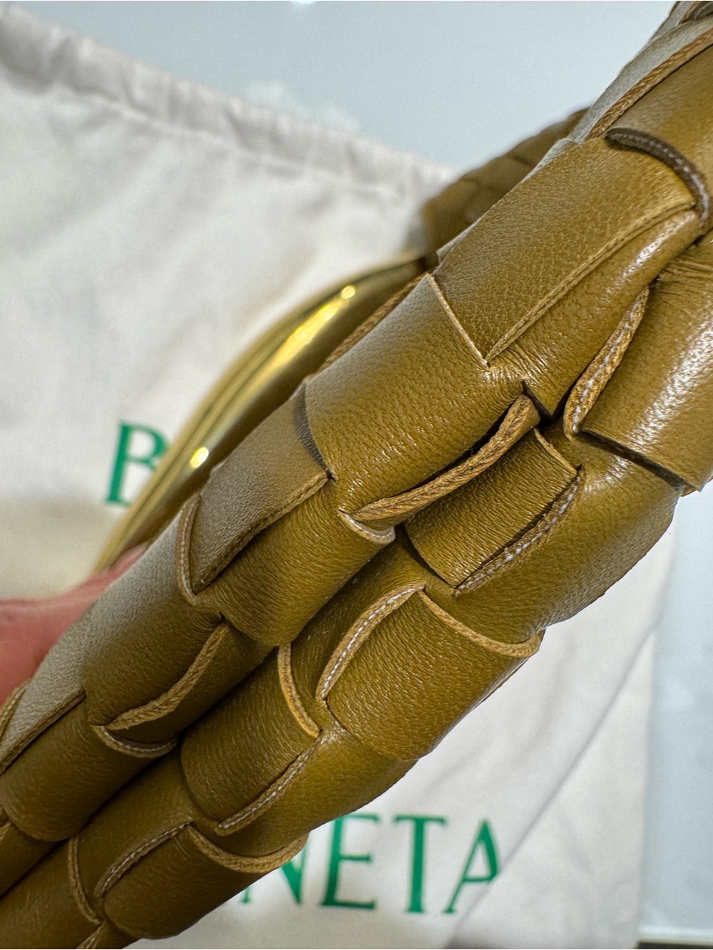 Bottega Veneta Sardine Intrecciato Leather Bag - Picture 11 of 16